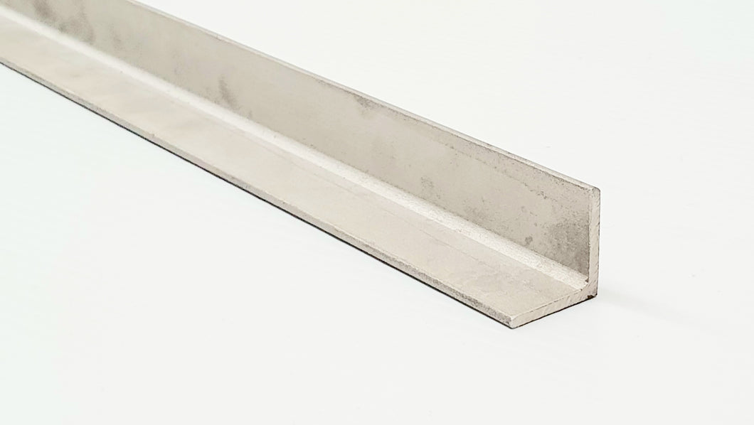 Angle Bar 25MM X 25MM X 6MM - 6 Meter Length